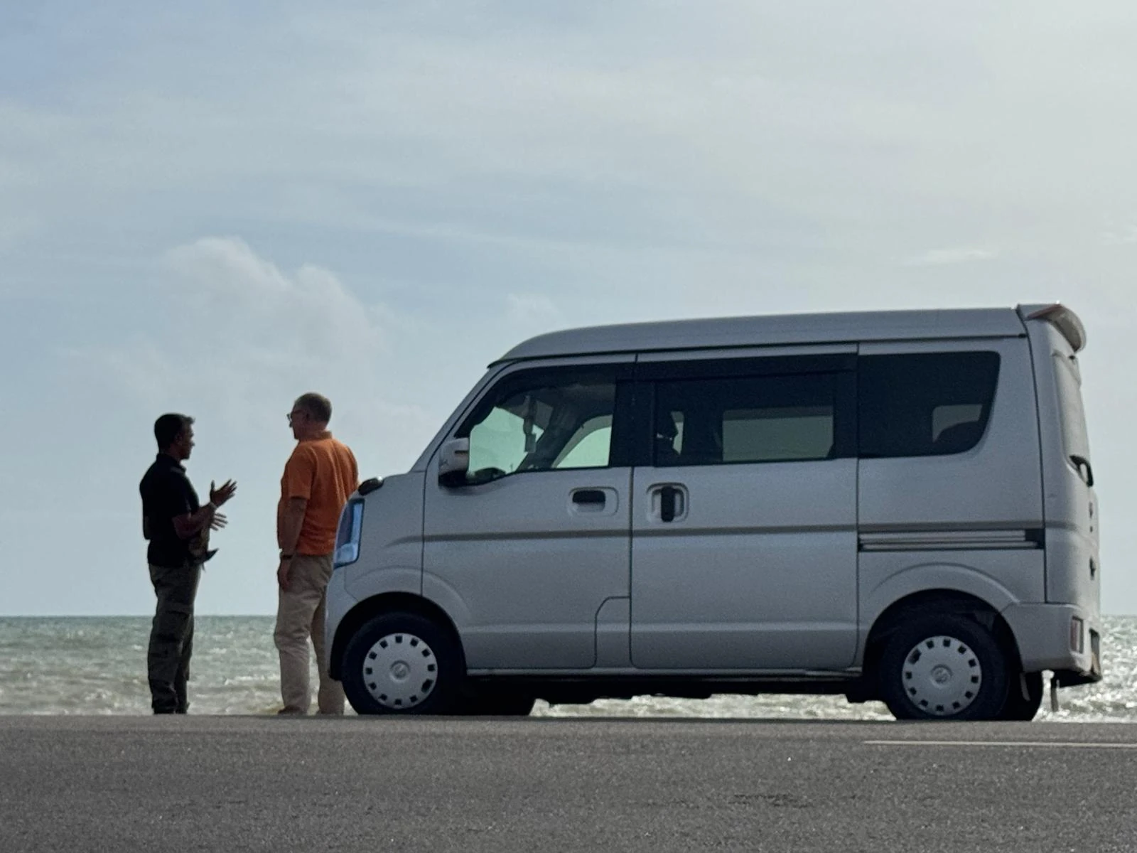 Nissan Clipper Mini Van